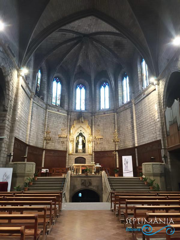 27.7.2024 Interior de l'església de Sant Miquel.  Cardona. -  J. Bibià