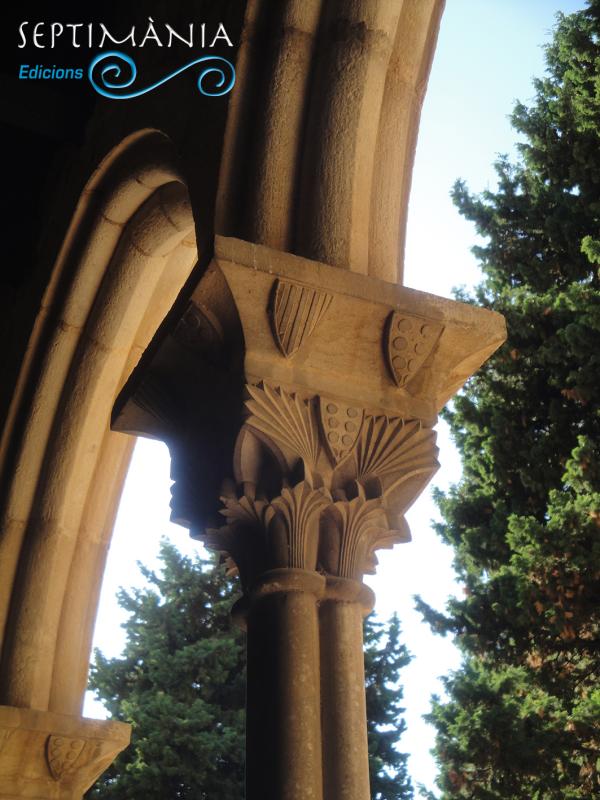 15.10.2024 Escuts de la Corona i de Montcada.  Monestir de Pedralbes. Barcelona. -  J. Bibià